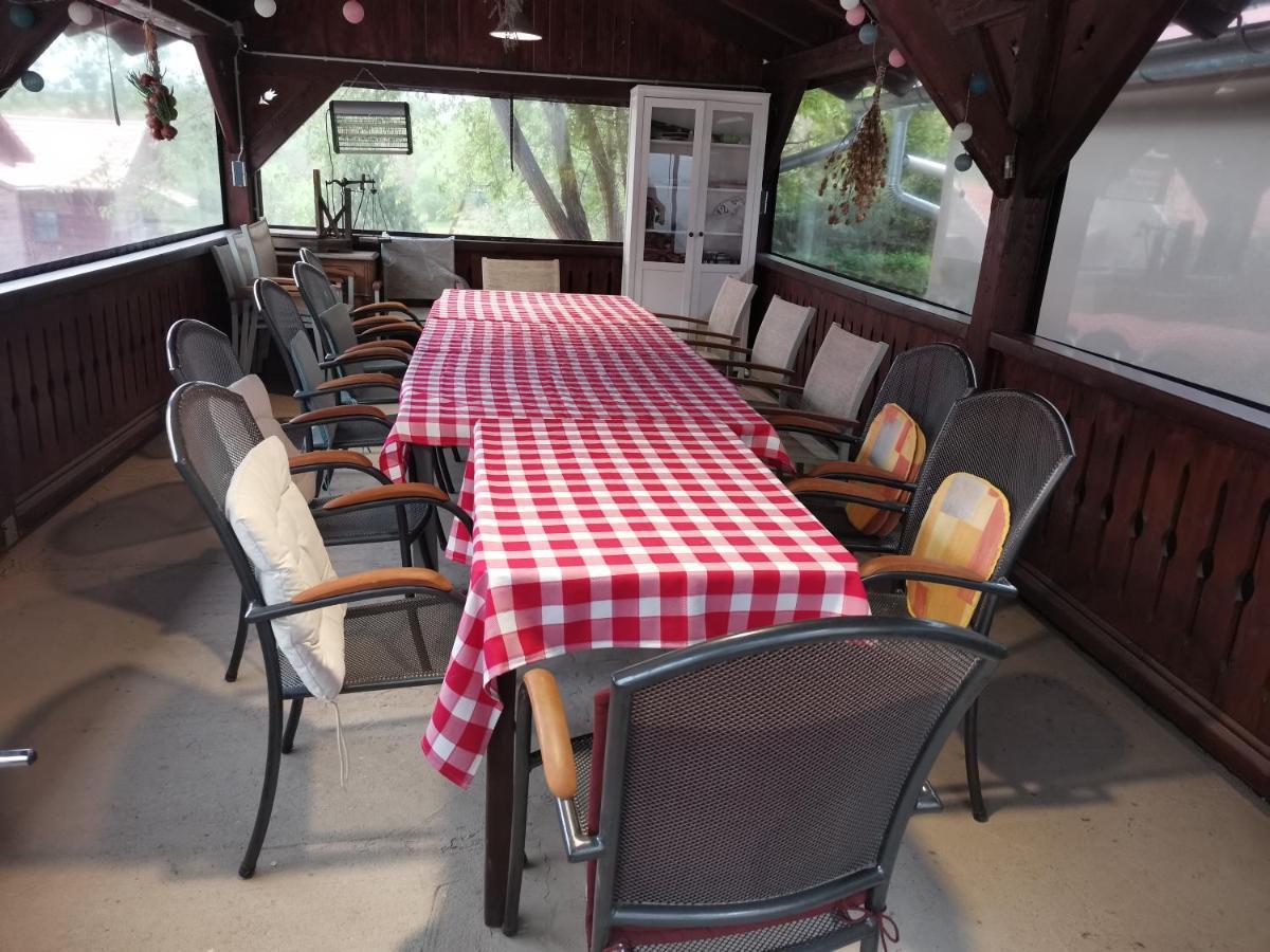 Ferienwohnung Novak Porta Vendeghaz-Tab, Zala Exterior foto